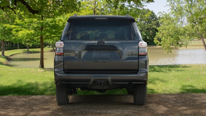 2019-toyota-4runner-image-4