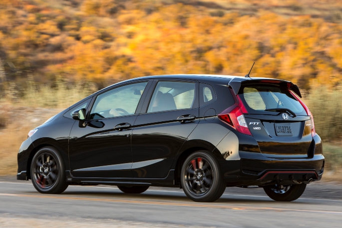 2019-honda-fit-image-2