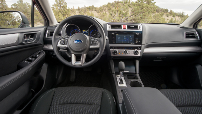 2017-subaru-outback-safety-image