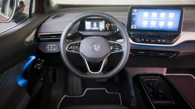 2023-volkswagen-id4-int