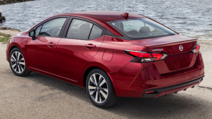 2020-nissan-versa-rear-image