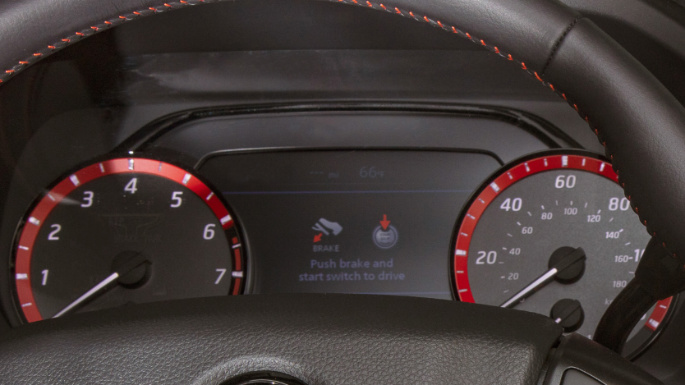 2020-nissan-titan-fuel-image