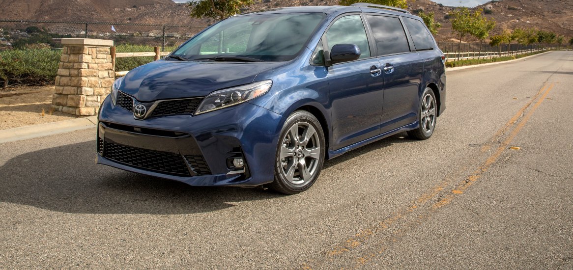 toyota sienna changes by year