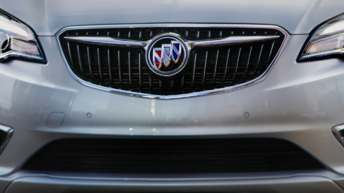 2020-buick-envision-image-16