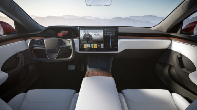 2022-tesla-model-s-int