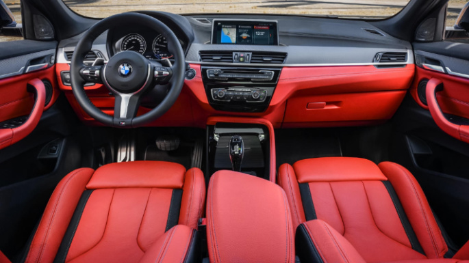 2021-bmw-x2-int