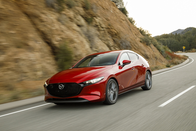 2019-Mazda3-Hatchback 09