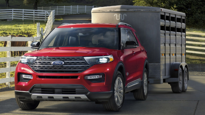 ford-explorer-towing