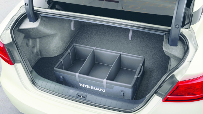 2017-nissan-altima-practicality-image