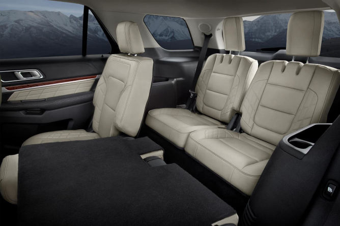 2019-ford-explorer-image-9