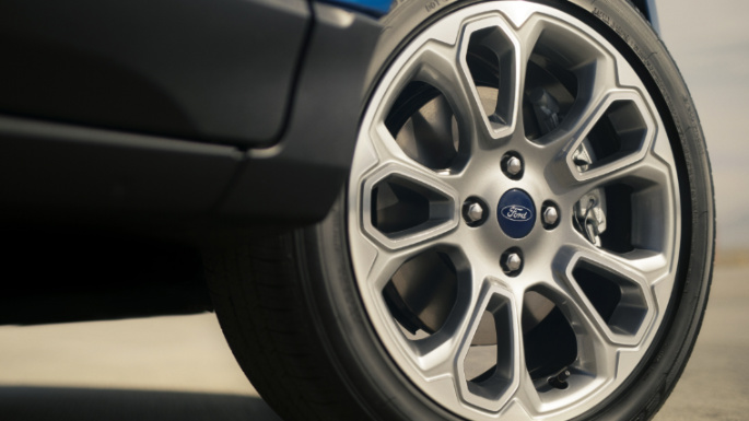 2020-ford-ecsport-image-15