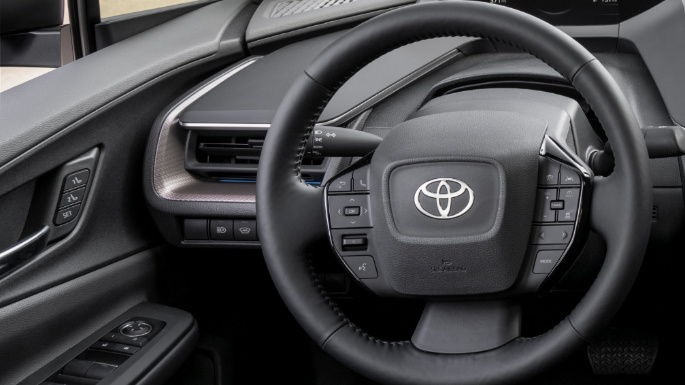 2023-toyota-prius-image-12