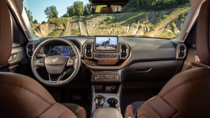 2022-ford-bronco-sport-int