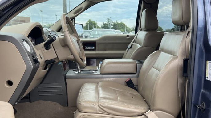 2005-ford-f150-int
