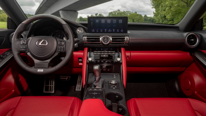 2022-lexus-is-safety-image