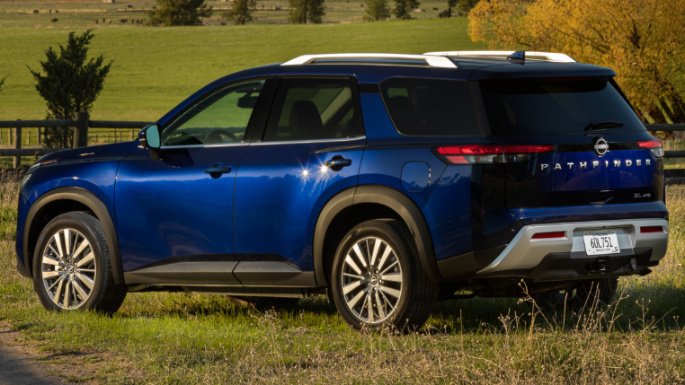 2022-nissan-pathfinder-image-2