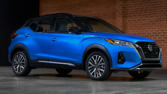 2021-nissan-kicks-ext