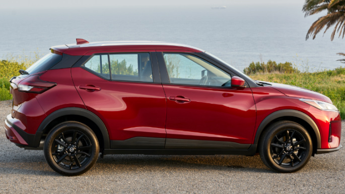 2023-nissan-kicks-image-3