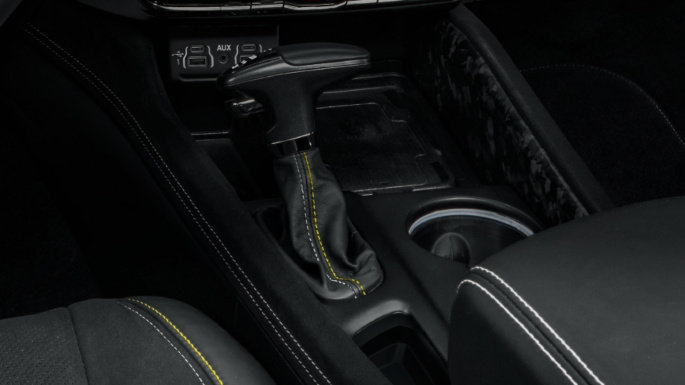 2024 Dodge Durango Hellcat Gear Shift