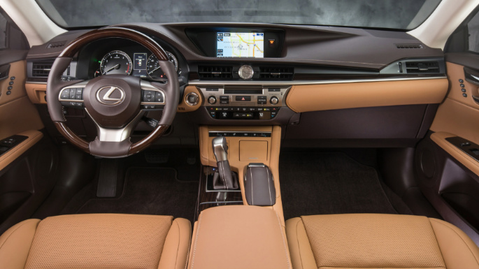 2016-2018-lexus-es-int