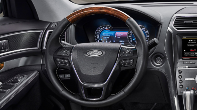 2017-ford-explorer-image-12