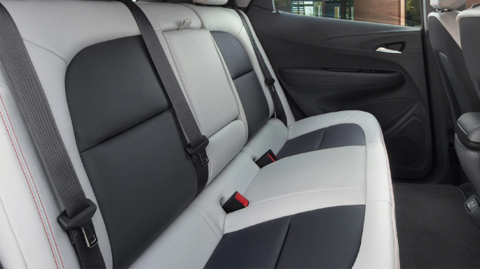 2020-chevrolet-bolt-image-8