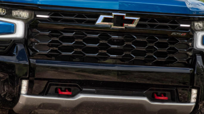 2022-chevrolet-silverado-image-16
