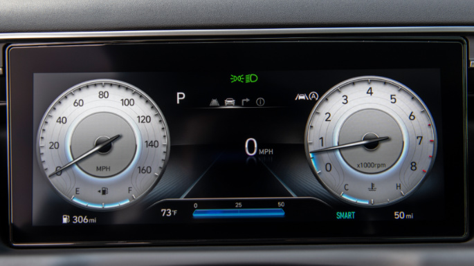 2022-hyundai-tucson-fuel-image
