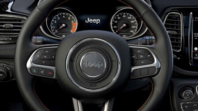 2021-jeep-compass-image-12