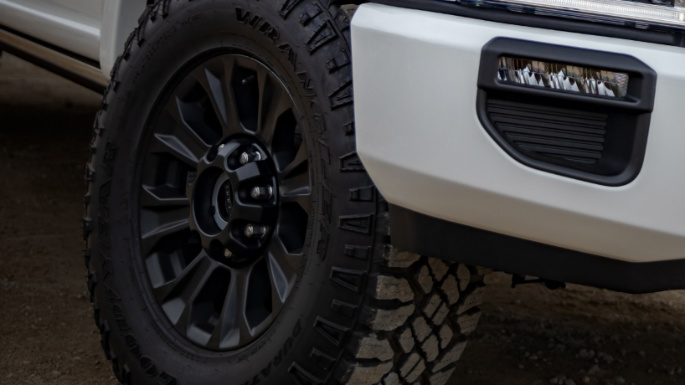 2022-ford-f250-image-15