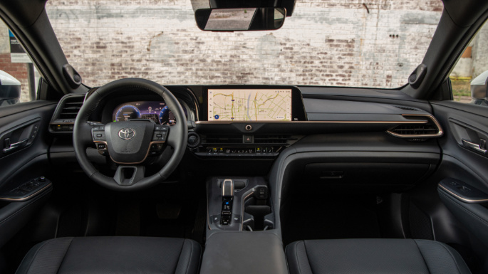 2023-toyota-crown-safety-image