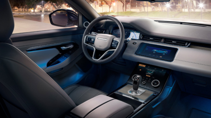 2021-land-rover-range-rover-evoque-int