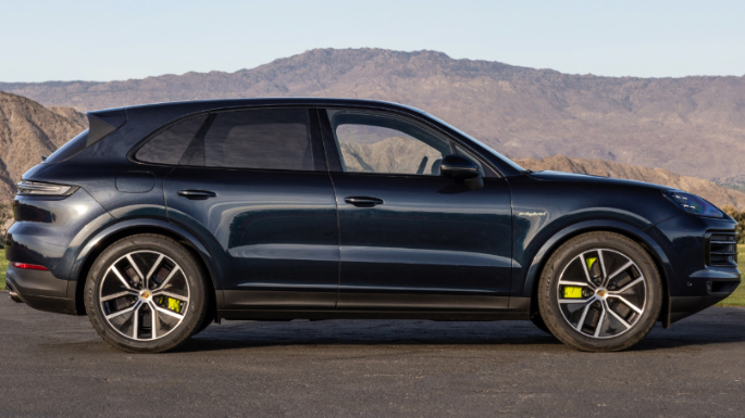 2025 Porsche Cayenne Profile (Cost)