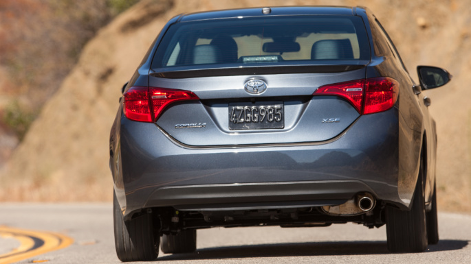2018-toyota-corolla-image-5