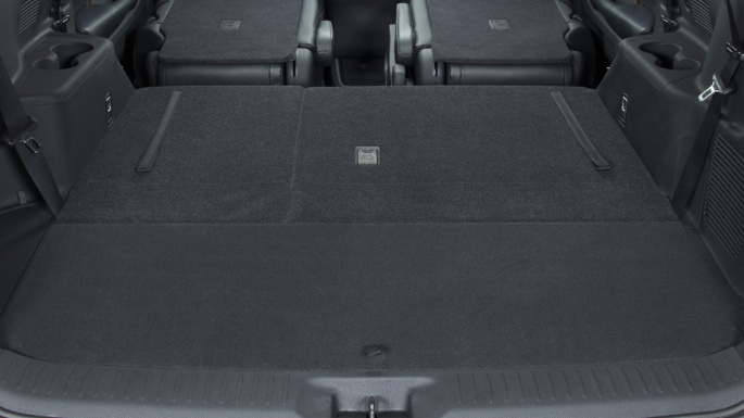 2017-toyota-highlander-practicality-image