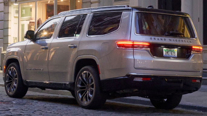 2024 Jeep Grand Wagoneer Left Back Side (Overview)