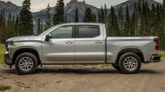 2021-chevrolet-silverado-1500-image-3