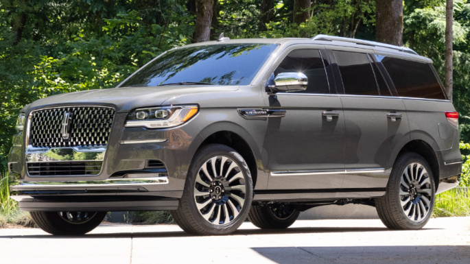 2023-lincoln-navigator-ext