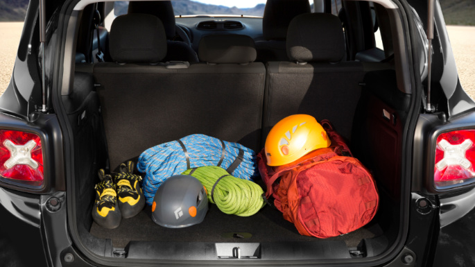 2020-jeep-renegade-practicality-image
