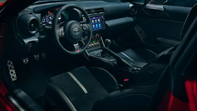 2023-toyota-gr86-int