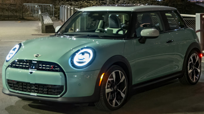 MINI Cooper 4th Generation