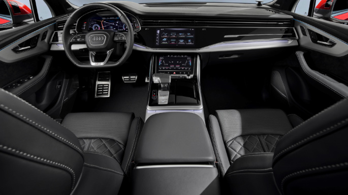 2023-audi-q7-int