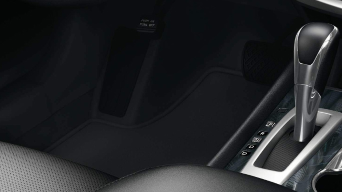 2017-nissan-altima-image-14