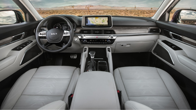 2022-kia-telluride-int