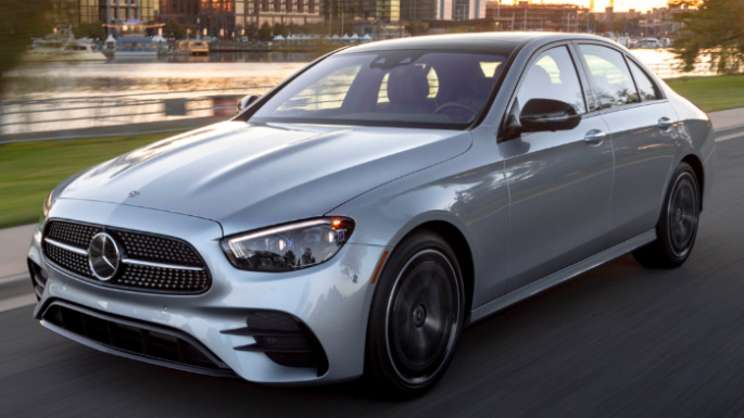 2021-mercedes-benz-e-class-driving-image