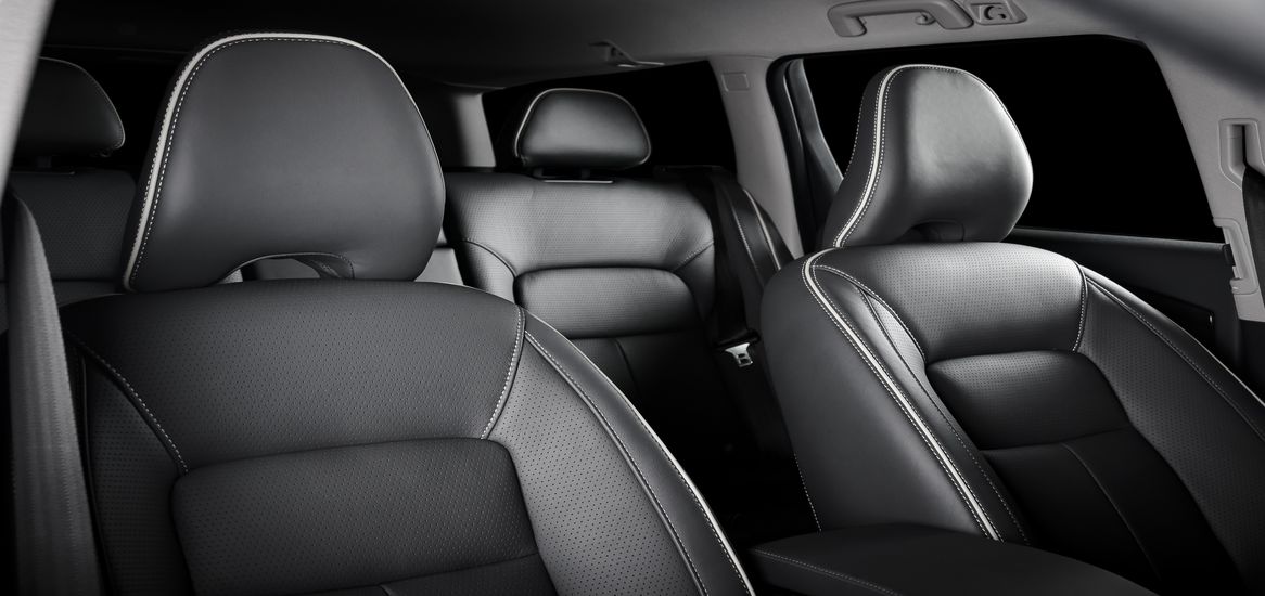 Leather Vs Cloth Seats What S Best - Which Is Better Cloth Or Leather Car Seats