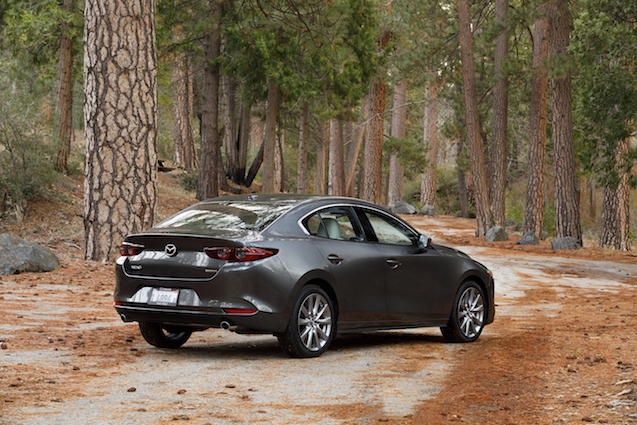 2019-Mazda3-Sedan 4