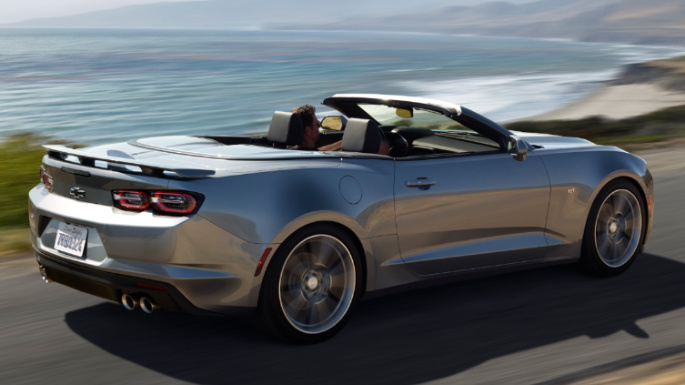 2020-chevrolet-camaro-overview