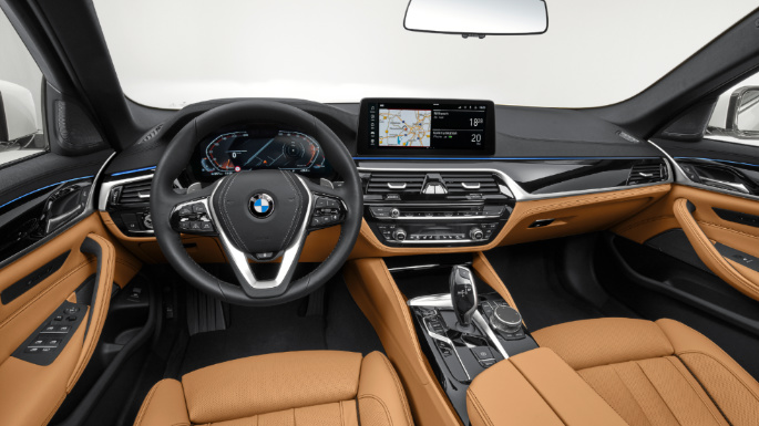 2021-bmw-5-series-int
