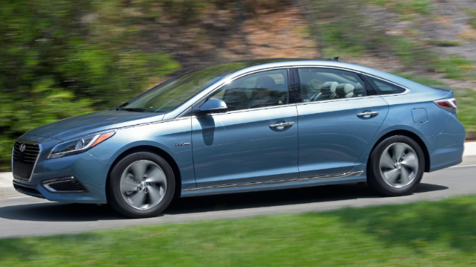 2017-hyundai-sonata-image-3